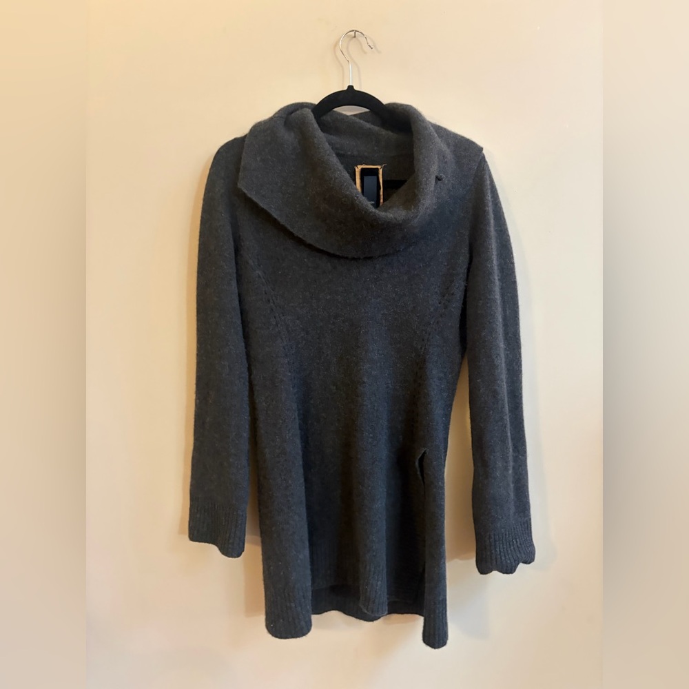 Union 100% Cashmere Long Sleeve Cowl Neck Pullover Side Slit Tunic Sweater